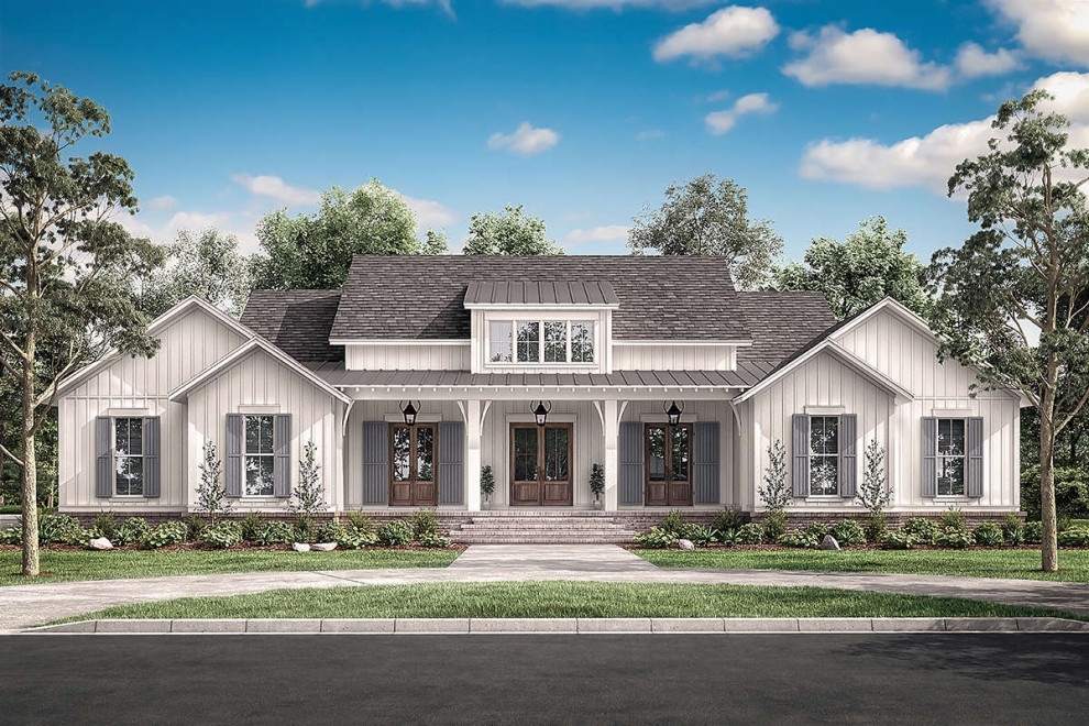 Modern Farmhouse Plan 041 00202 Farmhouse Exterior Atlanta By