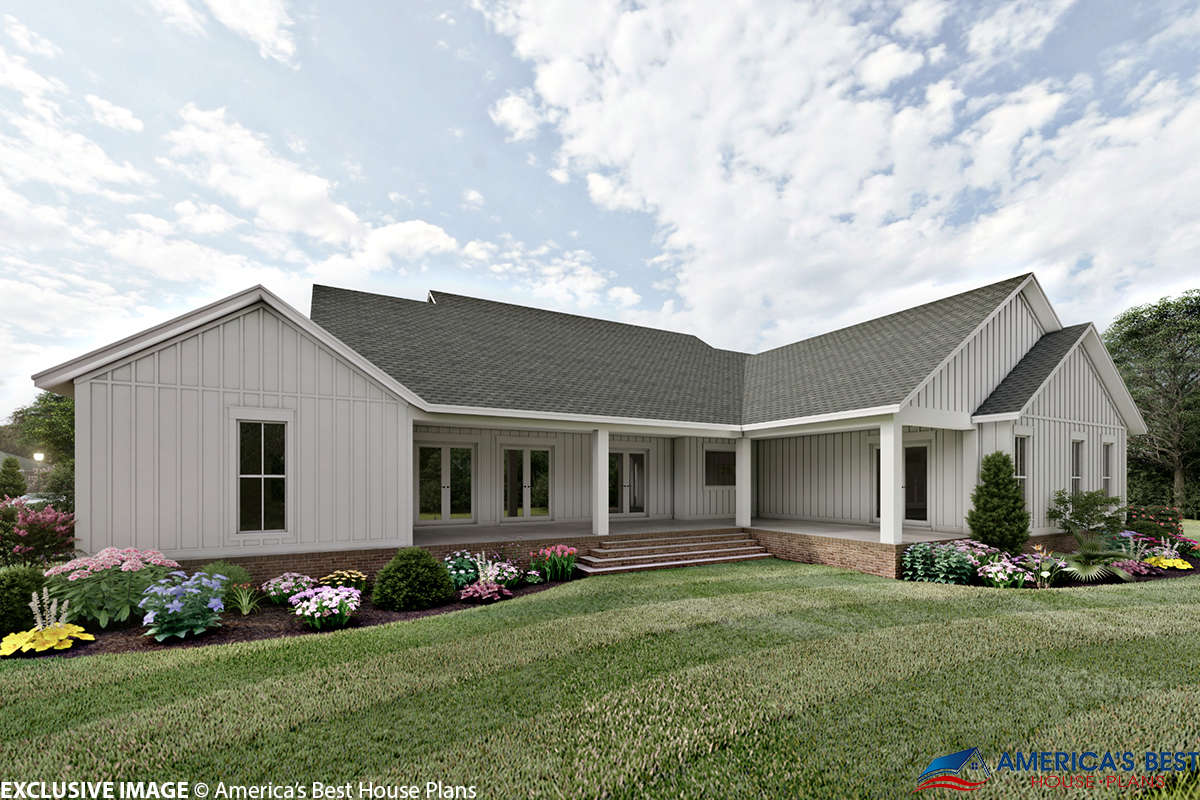 Modern Farmhouse Plan 3 076 Square Feet 4 Bedrooms 3 5 Bathrooms 