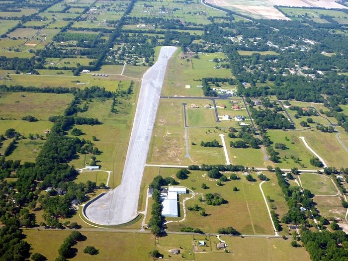 John Travolta s House Is A Functional Airport With 2 Runways For His 